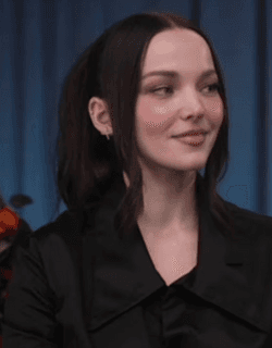 Dove Cameron